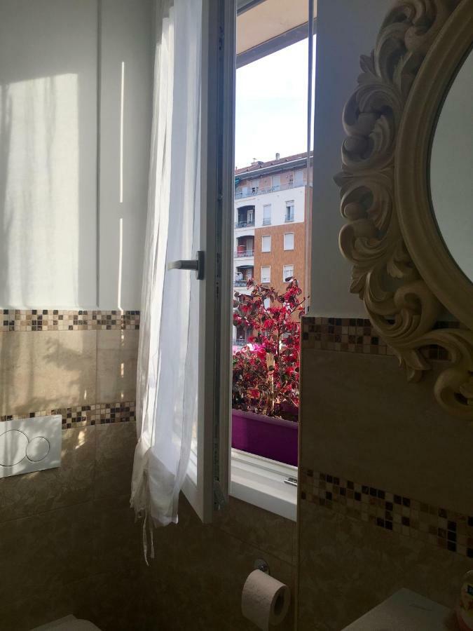 Zonatortona B&B มิลาน ภายนอก รูปภาพ